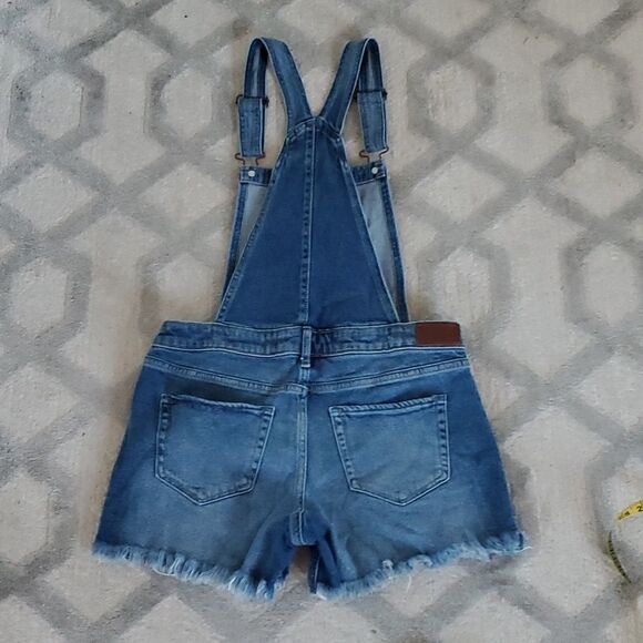 Hollister Boyfriend Short Jean Overalls - Picture 8 of 11